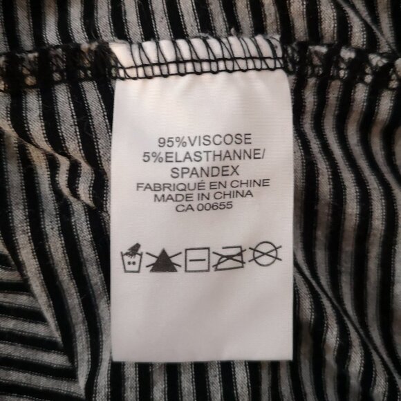 Addition Elle Ladies Cap Sleeve Black & Grey Stripe Loose Fit Tunic - Picture 6 of 9